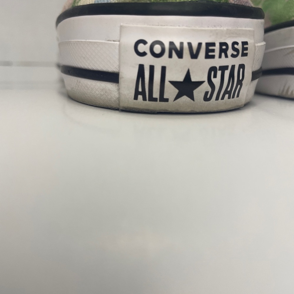 Converse Shoreline Summer Fest Slip-On Shoes | Women’s 9 - Picture 9 of 12